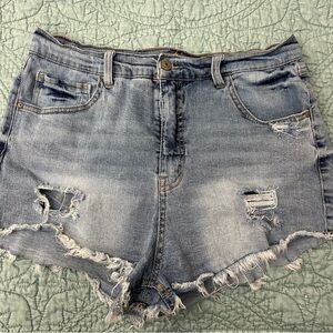 Wallflower Jean Shorts. Fearless Curvy Super High Rise. JR 13.